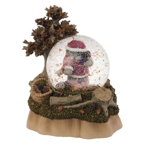 Autumn Breeze LIMITED EDITION Me to You Bear Figurine £42.00